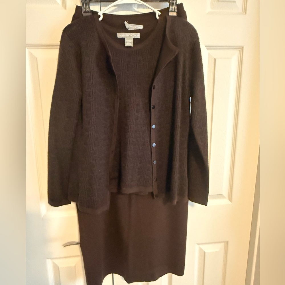 Elegant Brown Women's 3-pc Skirt Set